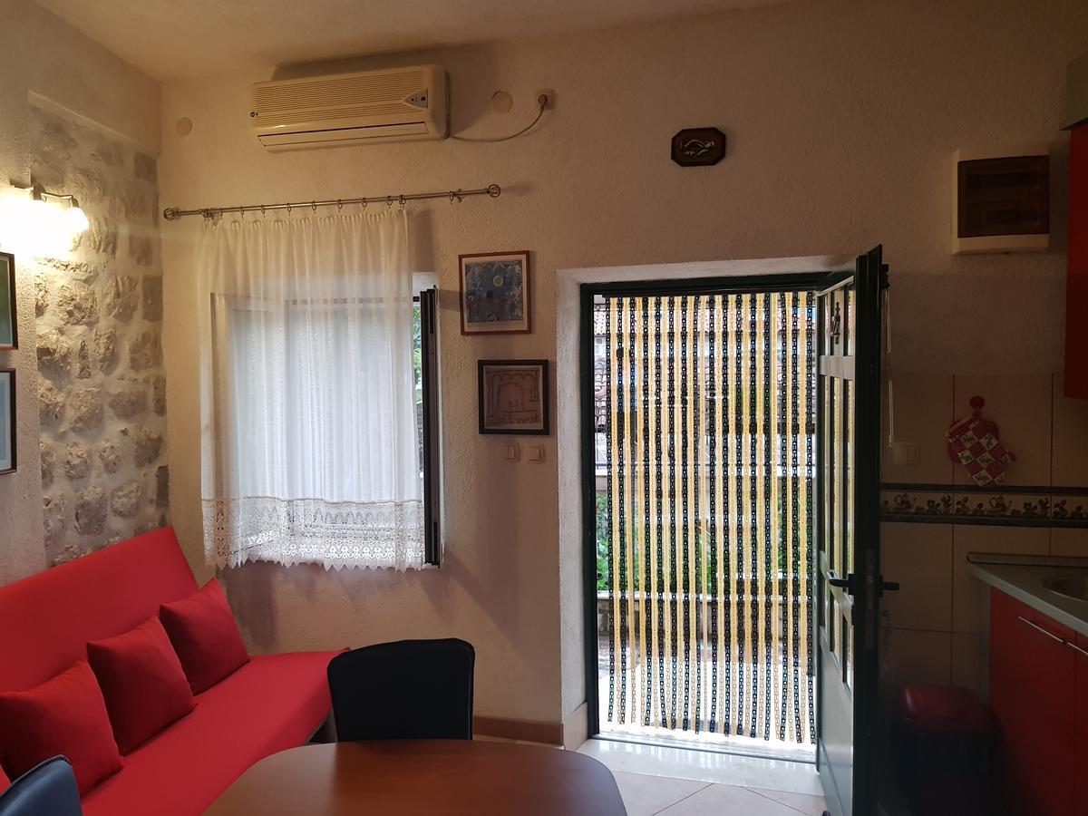 Gudelj Apartment *